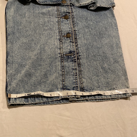 Super cute vintage denim peplum dress, 7 - Picture 10 of 13